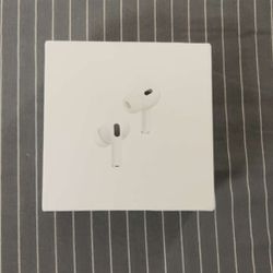 1:1 AirPod Pros  NEED GONE 
