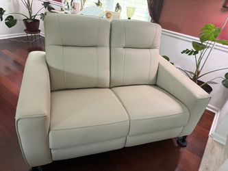 Antonin Reclining Loveseat – Like New – Cream/Beige