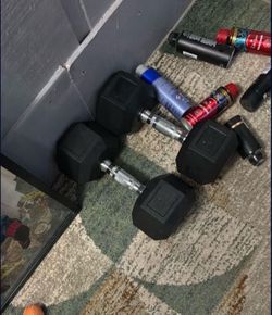 35 Pound Weights  (Need Gone )