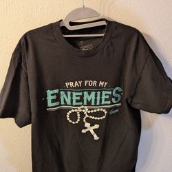 Sneakers Threads T-Shirt Men's Size L