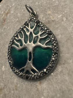 Stunning Sterling Silver Tree Pendant with Green Gemstone