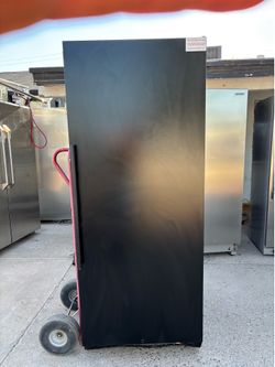 Stand upright, Fridge works perfect in good condition