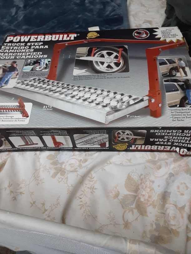 POWERBUILT TRUCK STEP