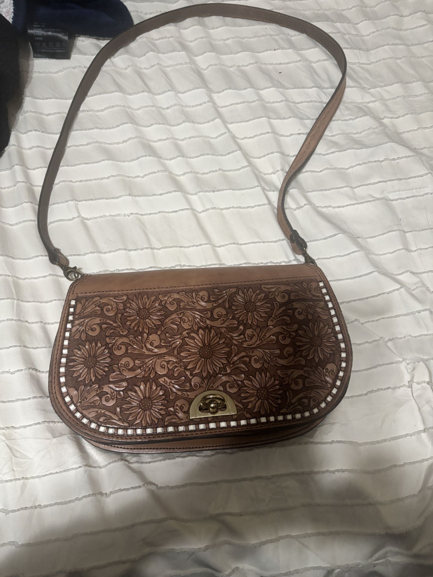 100% Leather Western Bag