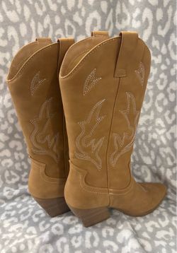 Woman’s western boots