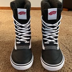 Vans Men’s Size 9.5 Boots