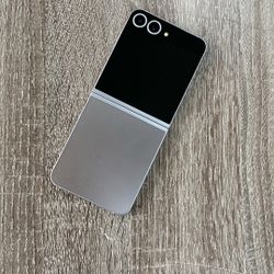 Samsung Galaxy Z Flip 6 256GB Silver