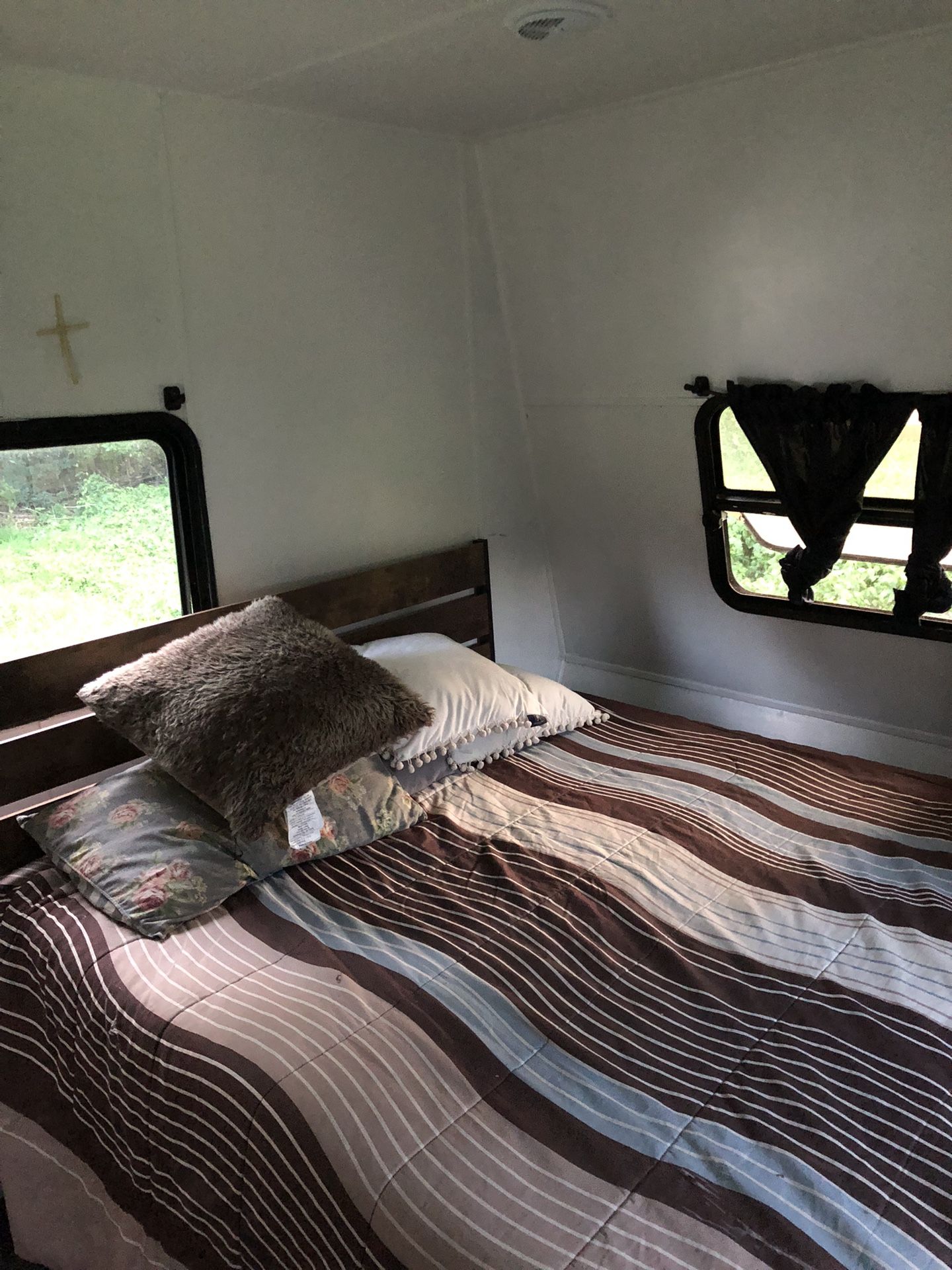 Rv / Camper