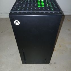 Microsoft Xbox Series X Mini Fridge