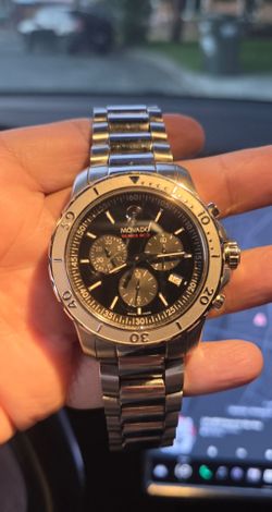Mens Movado series 800 watch