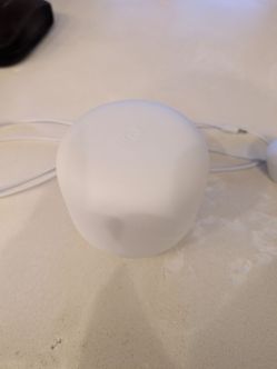 Google Nest Wifi Router (Model H2D) – Excellent Condition