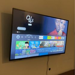 55” INSIGNIA 4K SMART TV