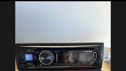 Alpine 143 BT Stereo