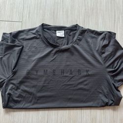 New Gymshark Men’s Gray Gym Workout Training Shirt Size XL