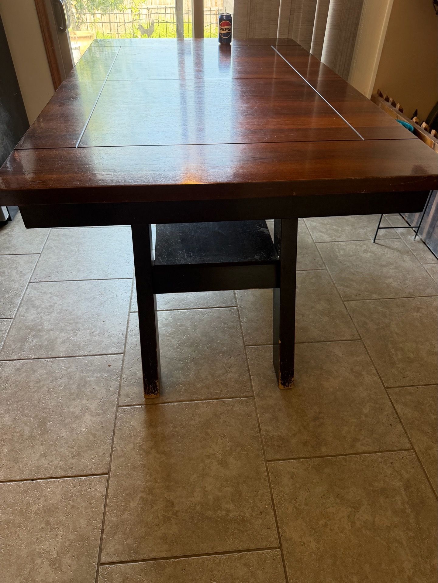 Kitchen/Dining table