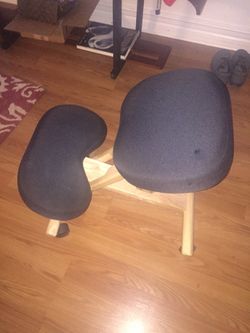 Ergonomic office chair for back