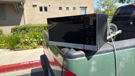 LG microwave