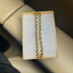 Hollow 10k Gold Rope Chain