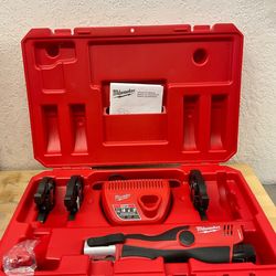 Milwaukee  M12 ProPress Tool Kit