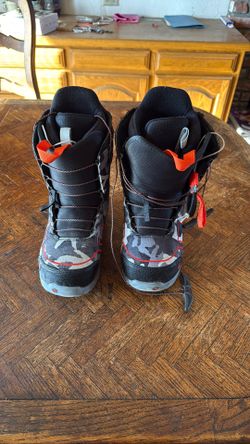 Burton Imprint One Size 7 Snowboard Boot