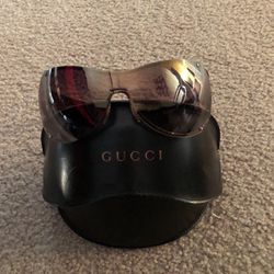 Authentic Women’s Gucci Sunglasses 