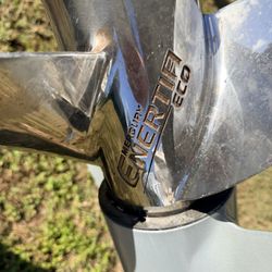 Twin Mercury Props 16x 19.5 P