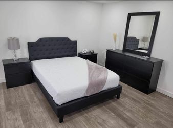 Bedroom Set.  Stylish And Comfort For Your Home! - Juego de cuarto ¡ Estilo y comodidad para su hogar !