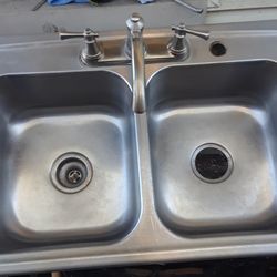 Complete Sink