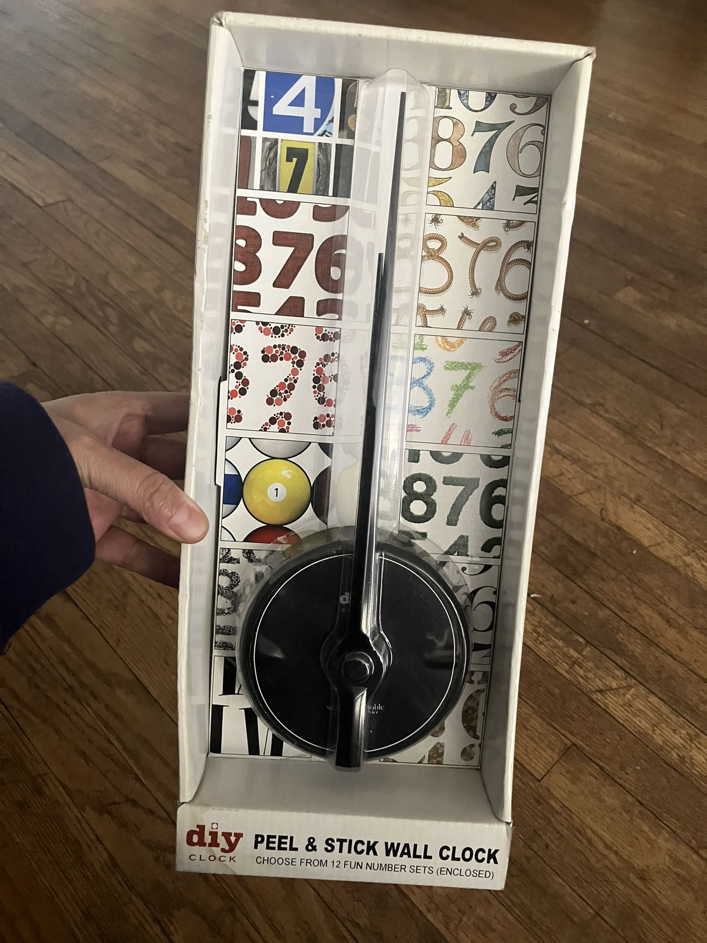 $5, New Peel And stick Wall Clock