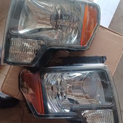 2010 Ford F-150 Headlights