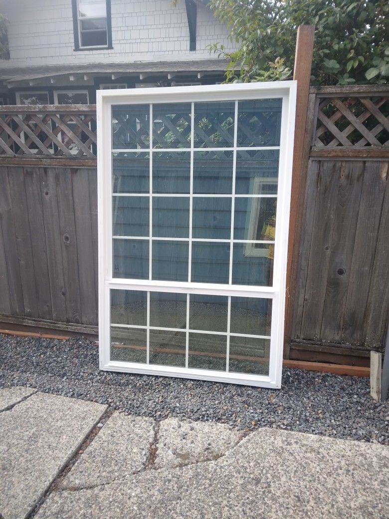 Vinyl Window 48x72 Single Hung By Milgard
