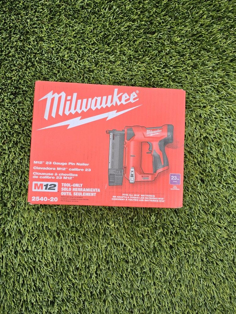 Milwaukee M12 23g Pin Nailer Tool Only New 