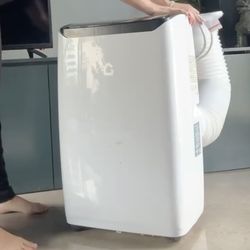 NEW Portable Air Conditioner W/ Remote 3 in 1, 14000 BT AC Unit !