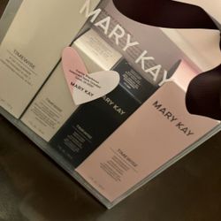 Mary Kay Sets