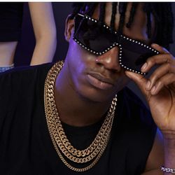 18k gold plated necklace.W14mm/L22inches