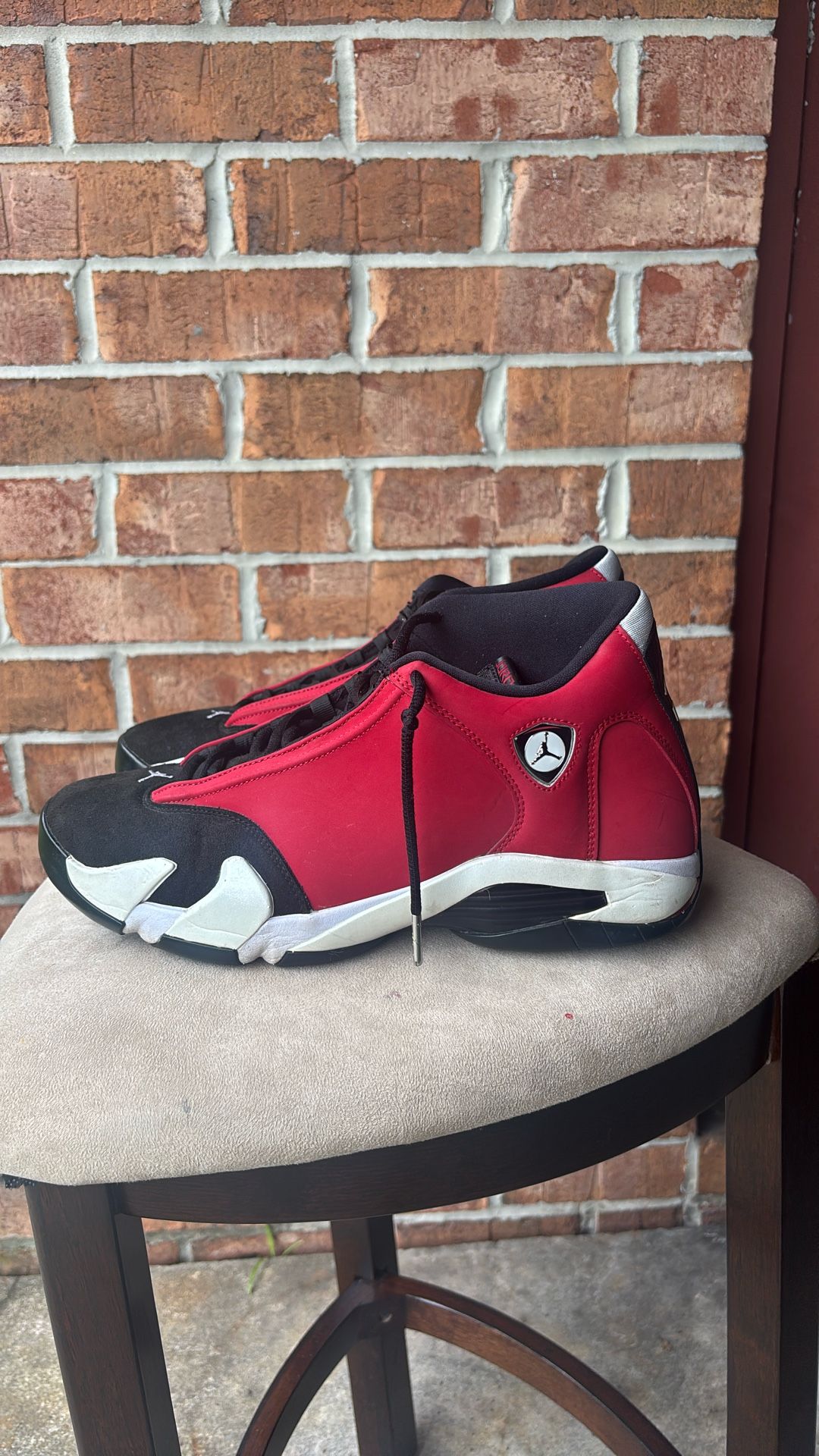 Jordan Retro 14 Gym Red 