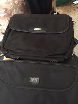 Laptop carry case