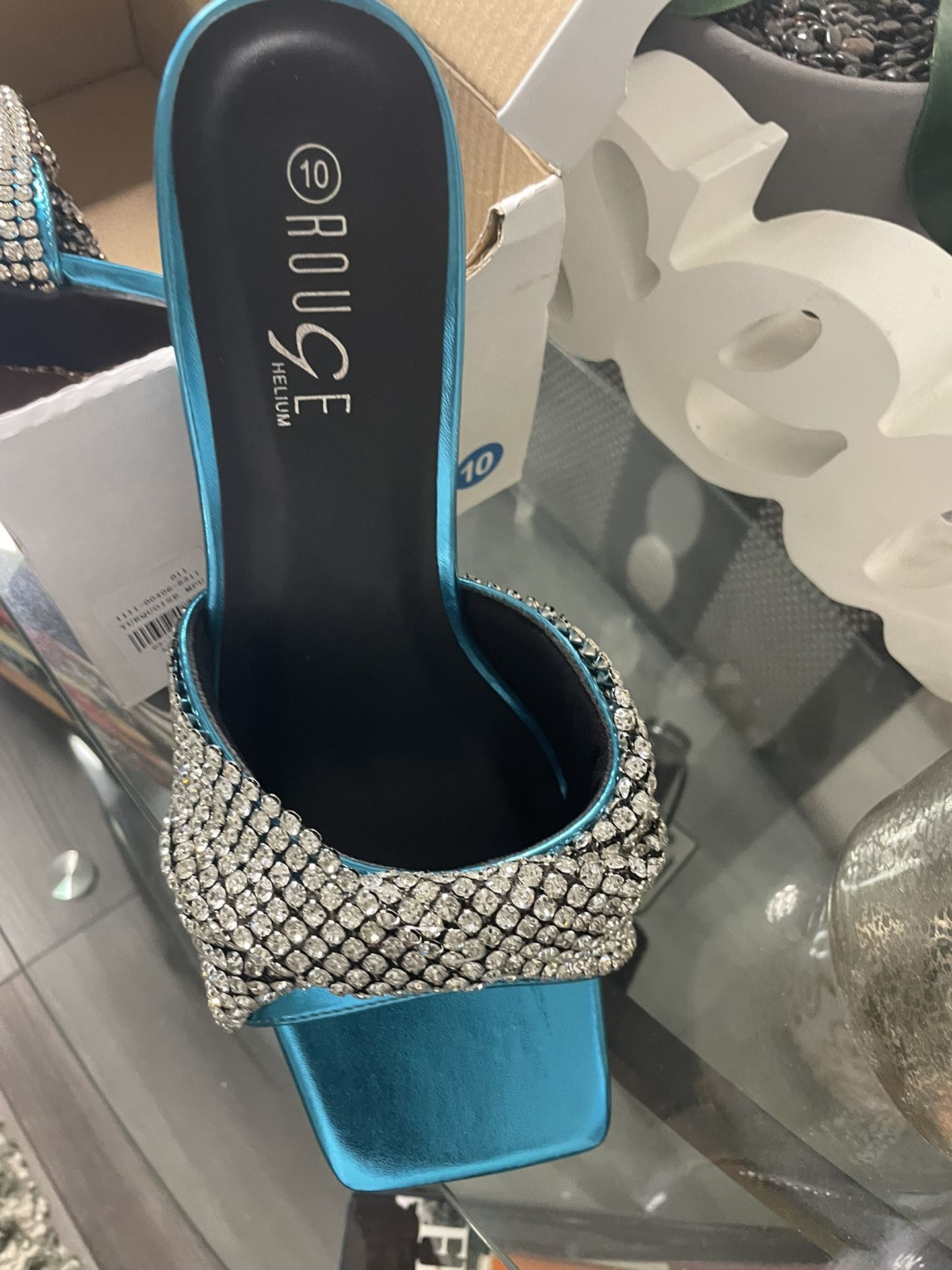 Heels 10