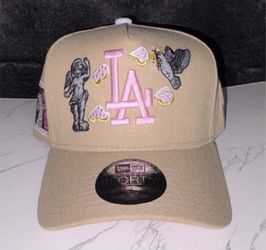 New Era Los Angeles Dodgers MLB 9FORTY Adjustable Cap Tan Pink