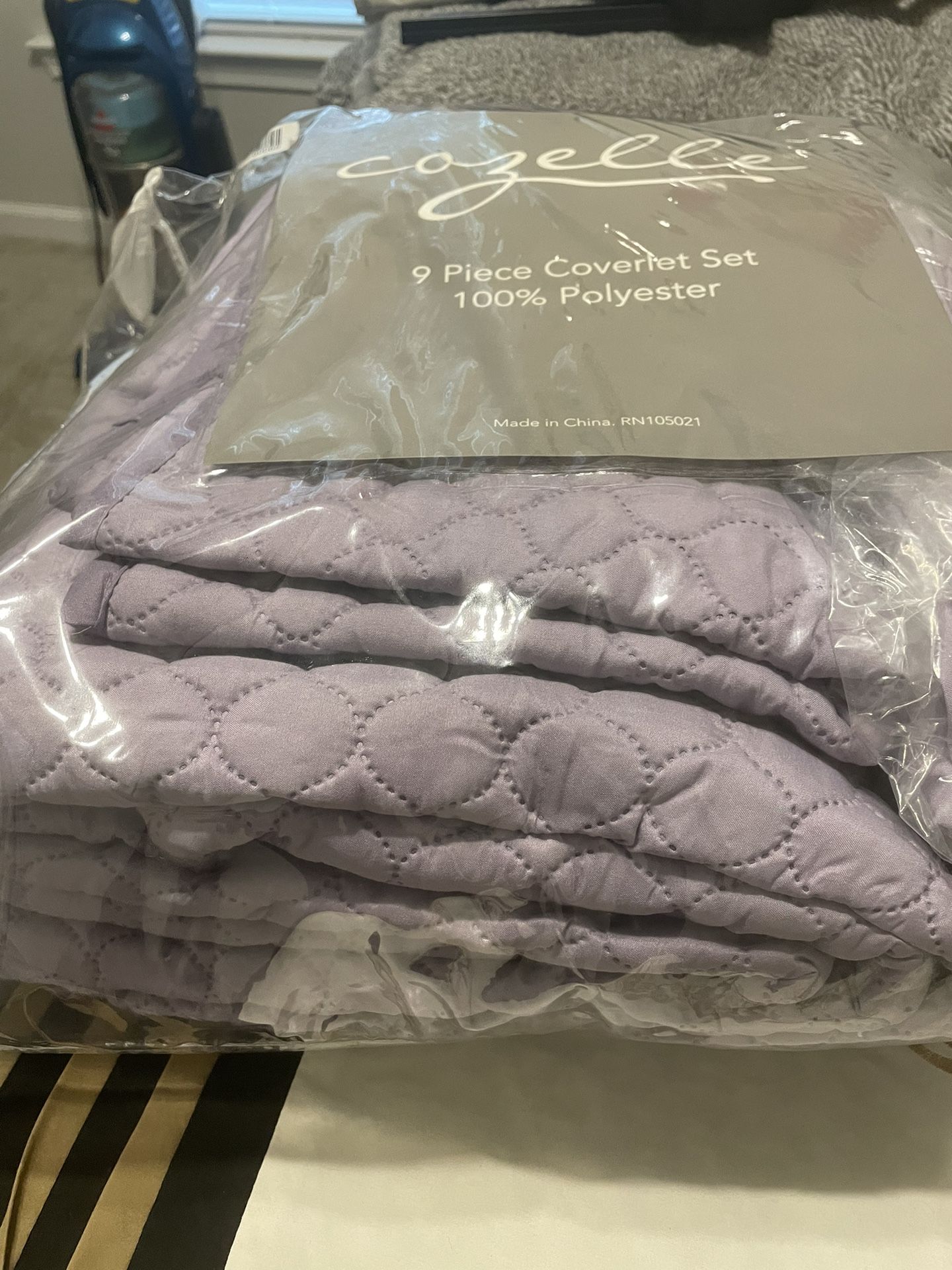 Standard Bedspread With 2 Shams