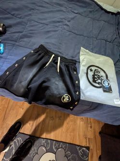 Official hellstar shorts Large