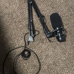 hyper X mic with Hand Stand