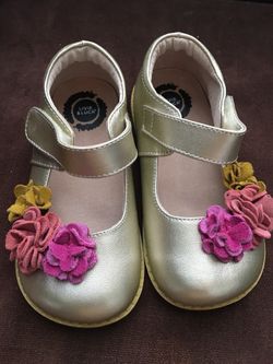 New - Livie and Luca size 9 toddler shoes