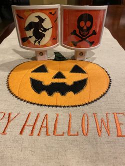 Halloween Light 💡. $5
