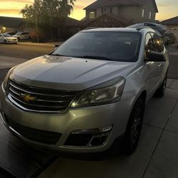 Chevy Traverse LT 2017 