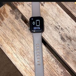 Apple Watch SE 40 MM. Firm $$$