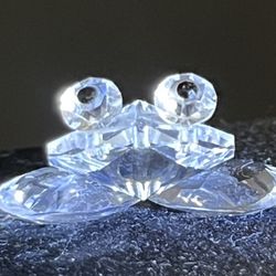 Vintage 1990s Faceted Crystal Frog Figurine, 0.5x1.5”