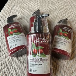 Wrinkle Therapy Cleansing Milk - NEW 