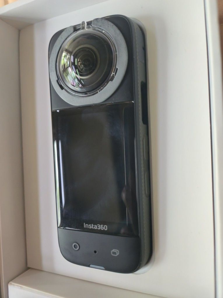 Insta 360 X3