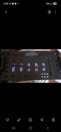 Vintage dj mixer